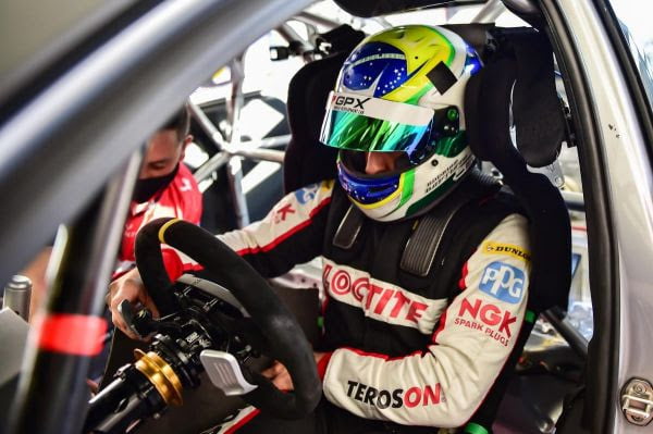 PPG anuncia apoio à equipe Cobra Racing Team no Campeonato TCR South America