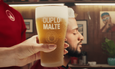 Brahma lança moda com “Corte Cremoso” dentro de campo