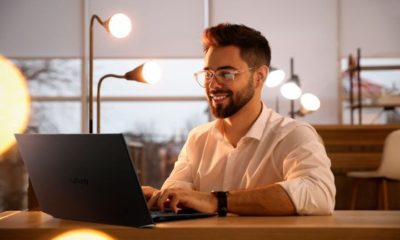 VAIO® lança no Brasil o primeiro notebook do mundo com corpo de fibra de carbono moldado em 3D