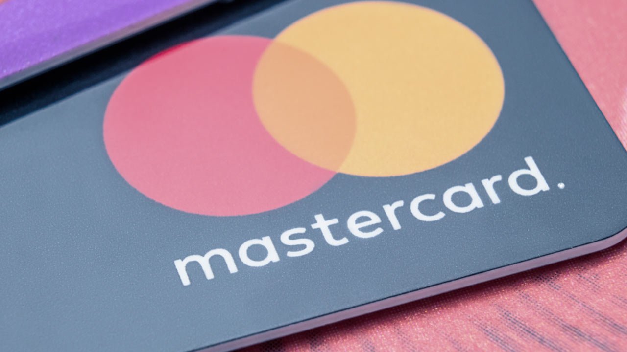 Mastercard eliminará tarjas magnéticas a partir de 2024